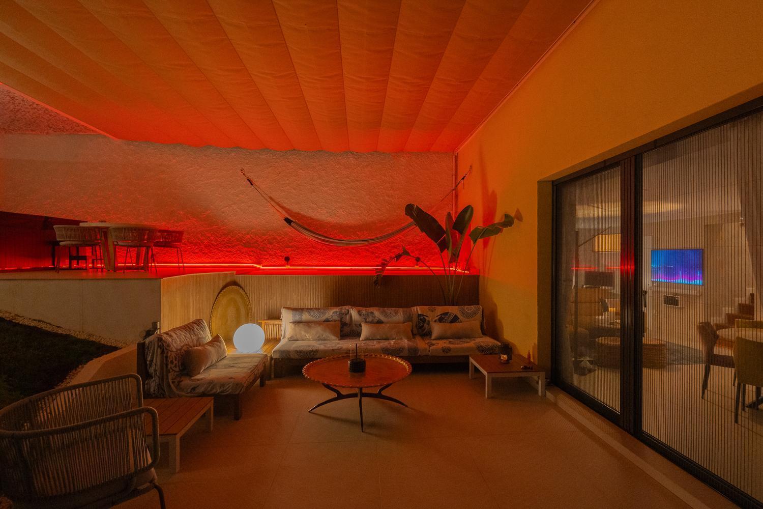 Private 250Sqm Garden Duplex, Jacuzzi, Cinema, Sea View Escape Apartment Torremolinos Bagian luar foto