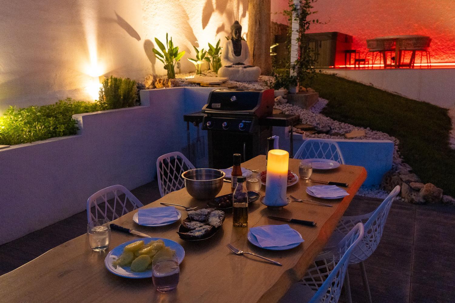 Private 250Sqm Garden Duplex, Jacuzzi, Cinema, Sea View Escape Apartment Torremolinos Bagian luar foto