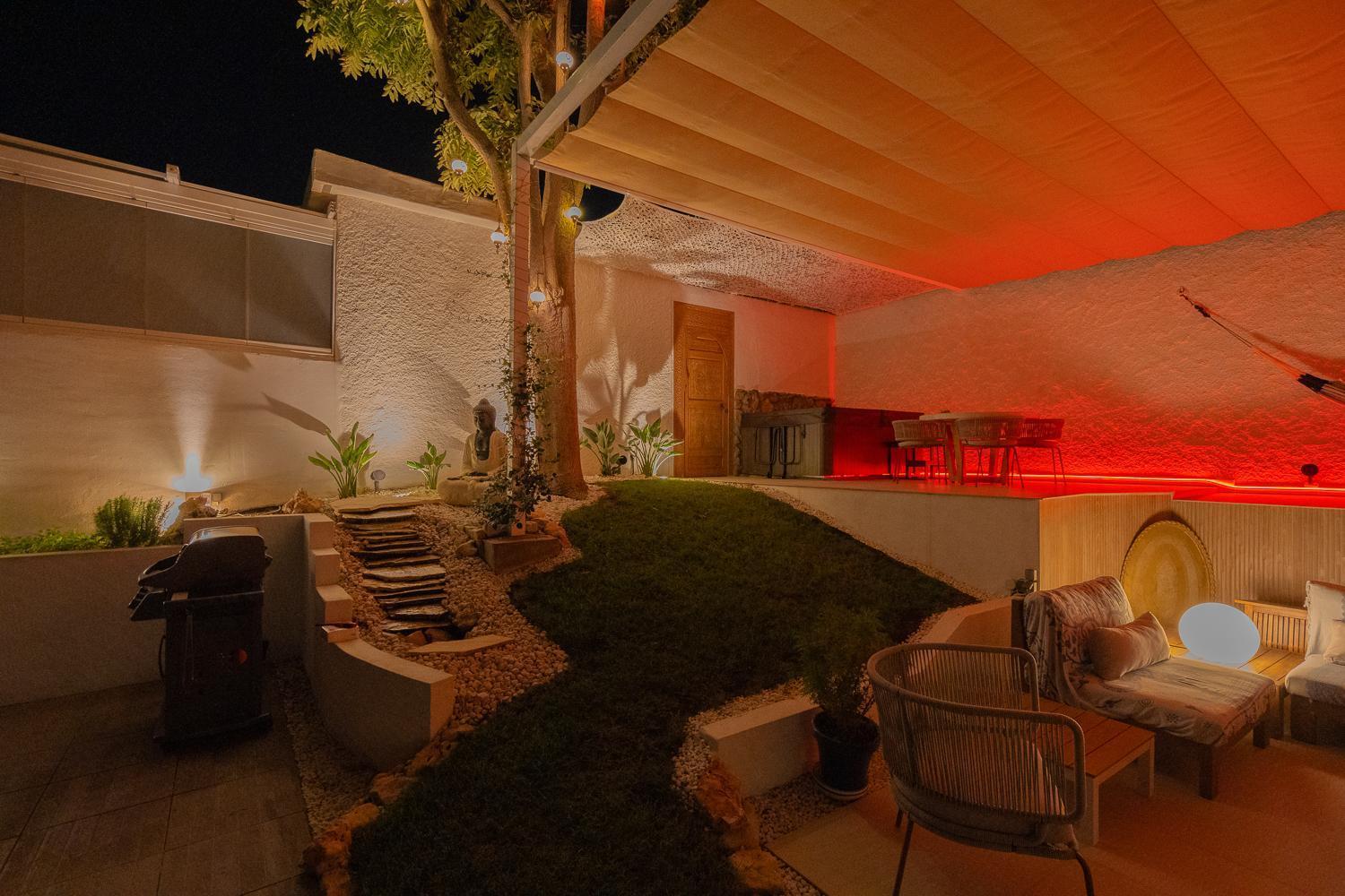 Private 250Sqm Garden Duplex, Jacuzzi, Cinema, Sea View Escape Apartment Torremolinos Bagian luar foto