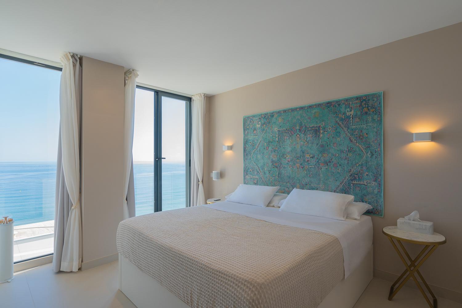 Private 250Sqm Garden Duplex, Jacuzzi, Cinema, Sea View Escape Apartment Torremolinos Bagian luar foto