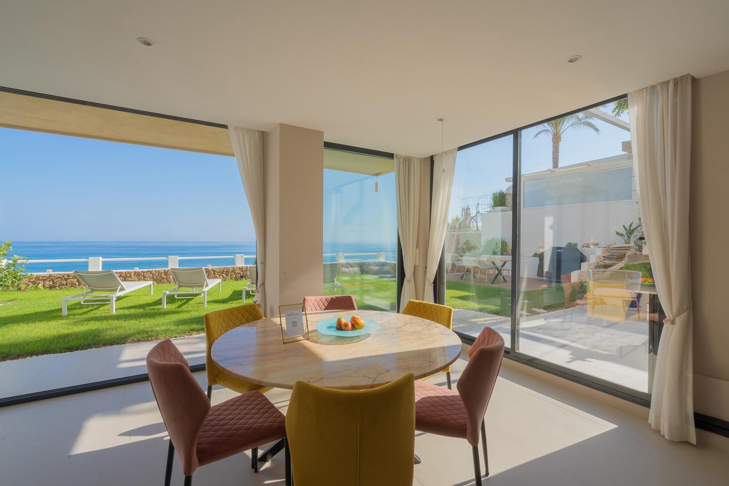 Private 250Sqm Garden Duplex, Jacuzzi, Cinema, Sea View Escape Apartment Torremolinos Bagian luar foto